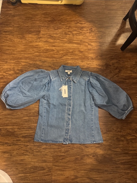 Tuckernuck Tops - NWT Tuckernuck top size small